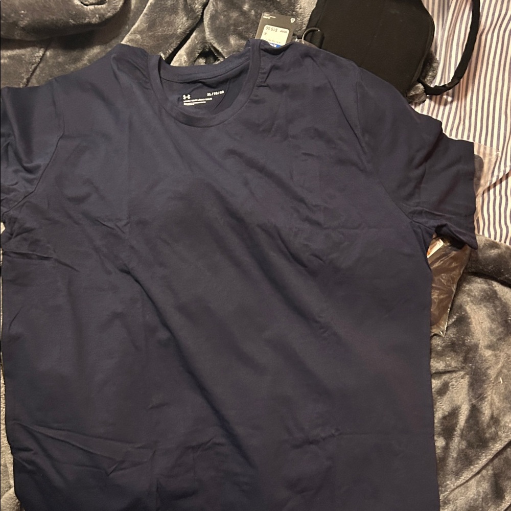 Under Armour Men's Dark Blue Short Sleeve Tee